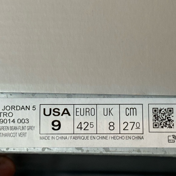 Green bean Jordan’s size 9 - Picture 7 of 8